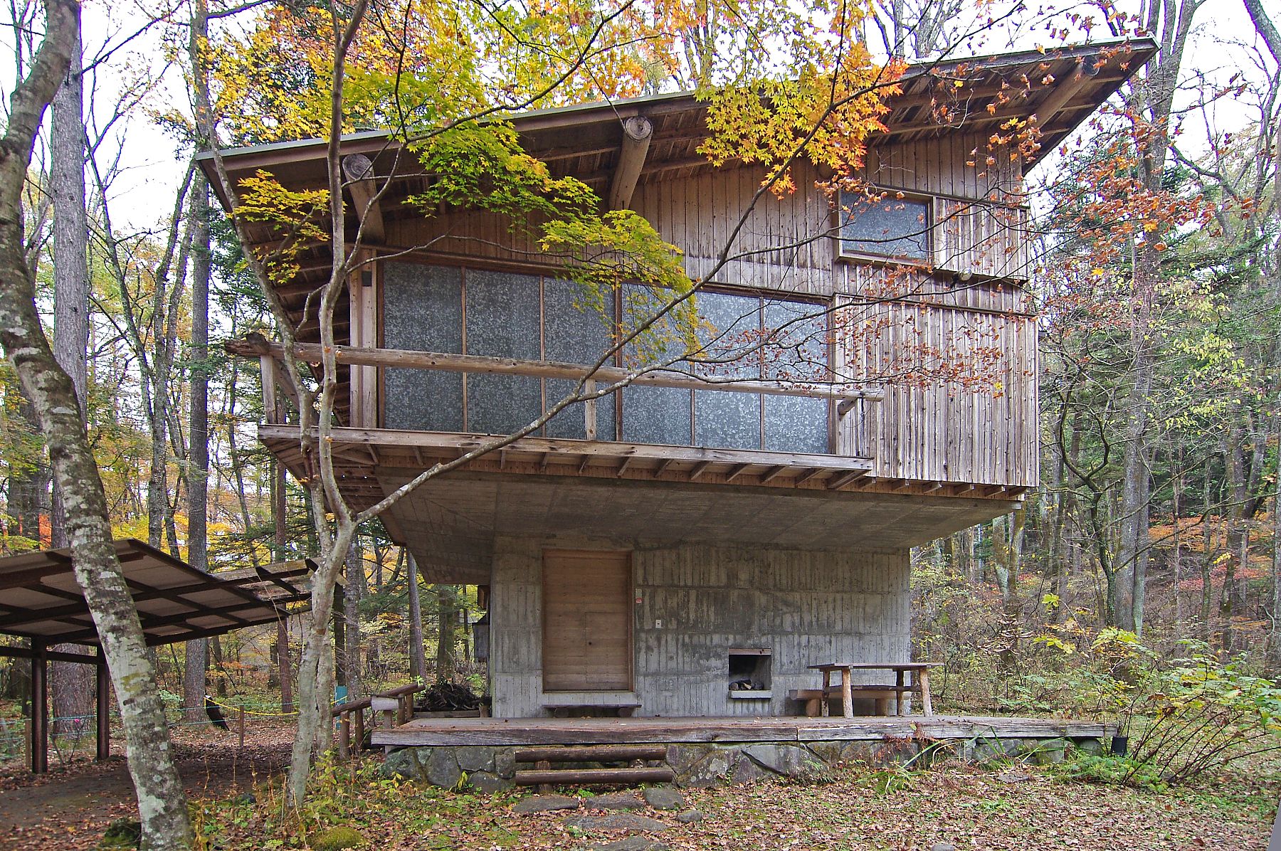 吉村順三 軽井沢の山荘